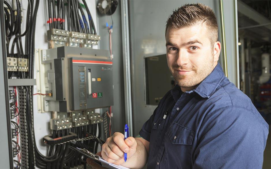 électricien dans le bâtiment Brunoy
